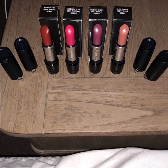 Mary Kay Lipstick - Picture 1 of 2